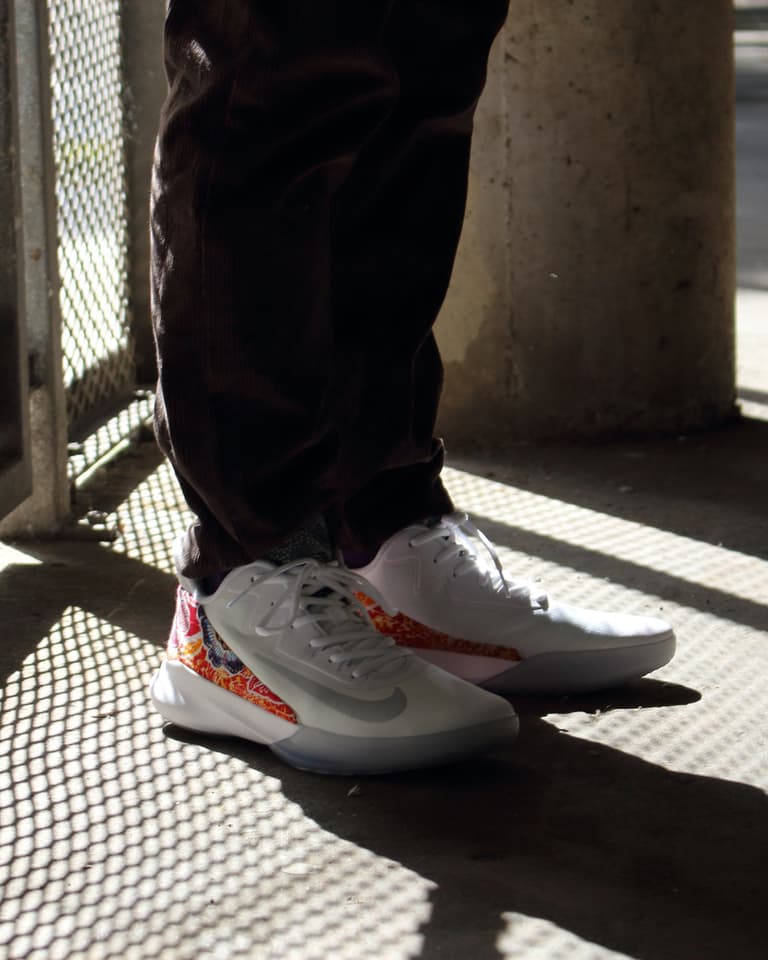 Stationery Shoes Photo